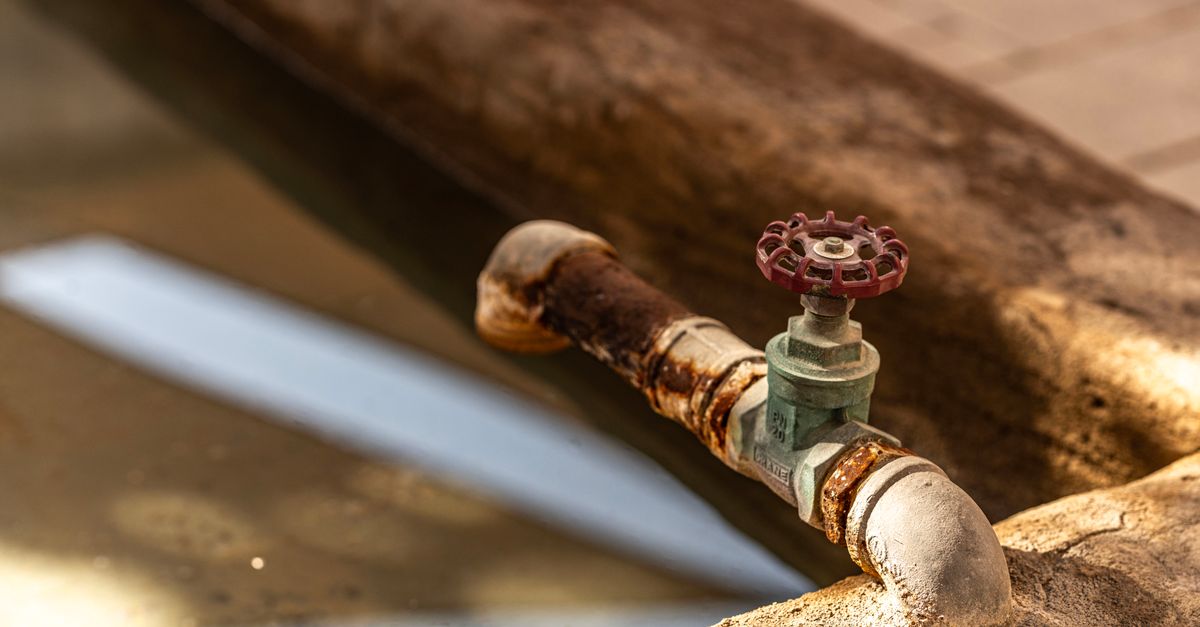 Common Signs Your Bathurst Property Has a Burst Pipe